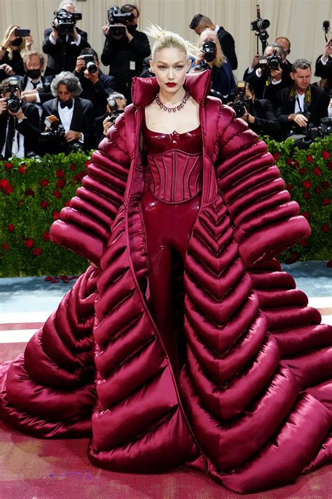 versace met gala 2018 gigi hadid|bella hadid vogue 2022.